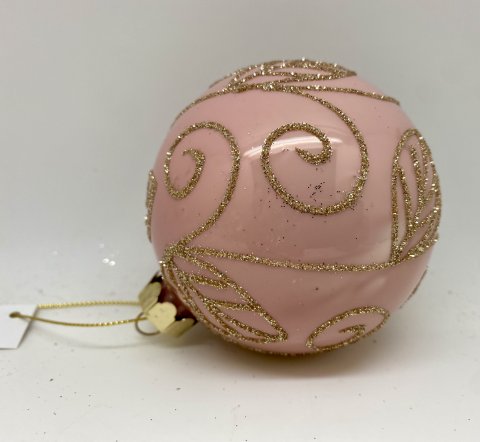 8 cm. Smuk glaskugle i rosa, med mnster af guld glimmer. Fra POBRA.